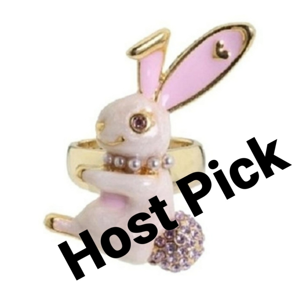 New Betsey Johnson Ski Bunny Ring.
